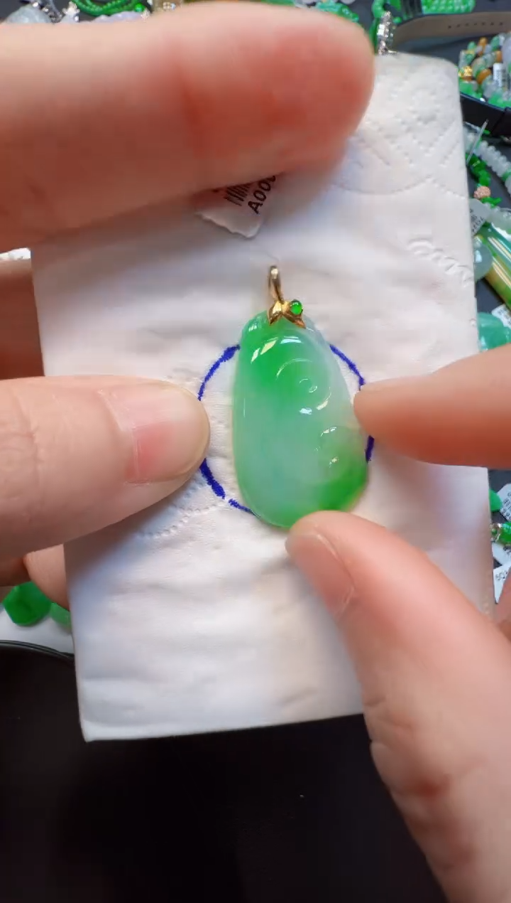 【闪购商品】翡翠吊坠(不含链)18K金镶嵌1580