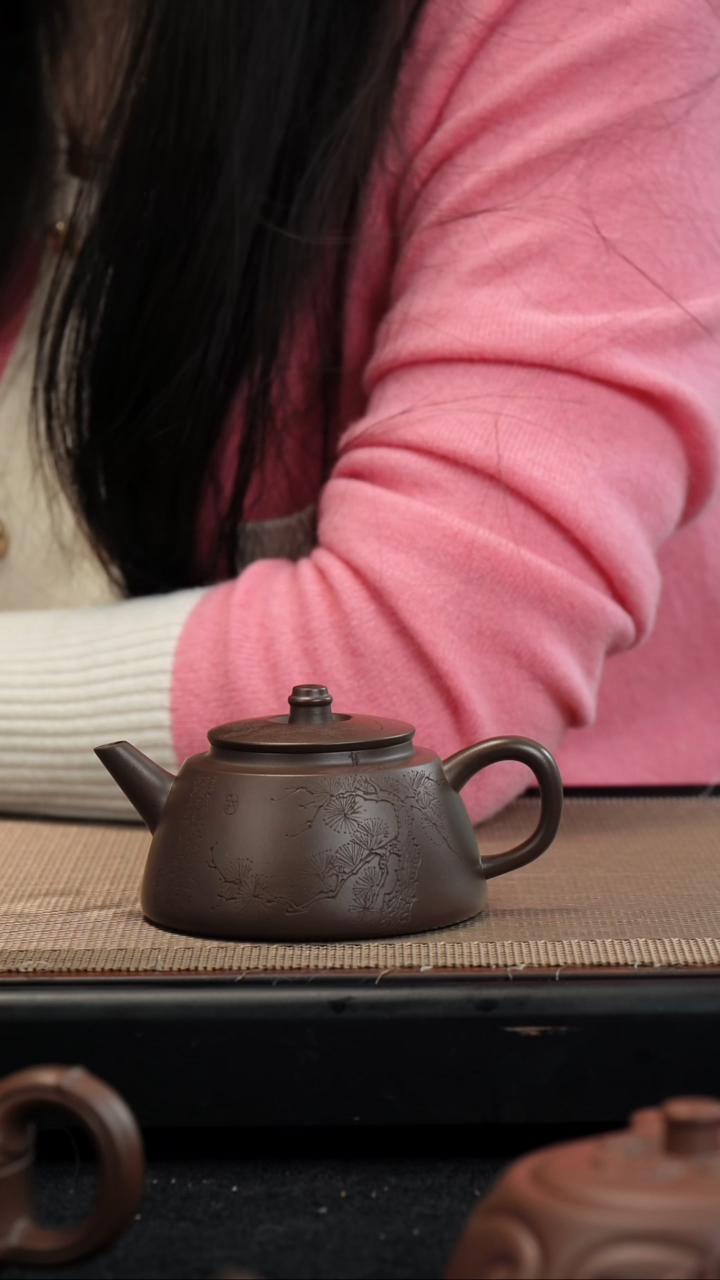 【闪购商品】紫砂茶壶老紫泥松峰