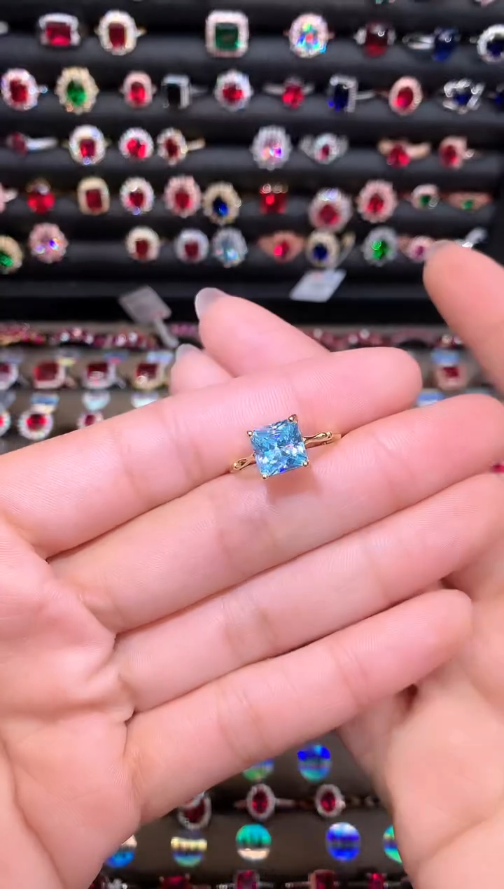 【闪购商品】海蓝宝石戒指银S925镶嵌8金