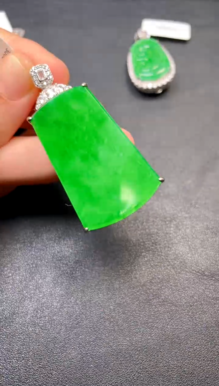 吊坠(不含链)银S925镶嵌翡翠吊坠