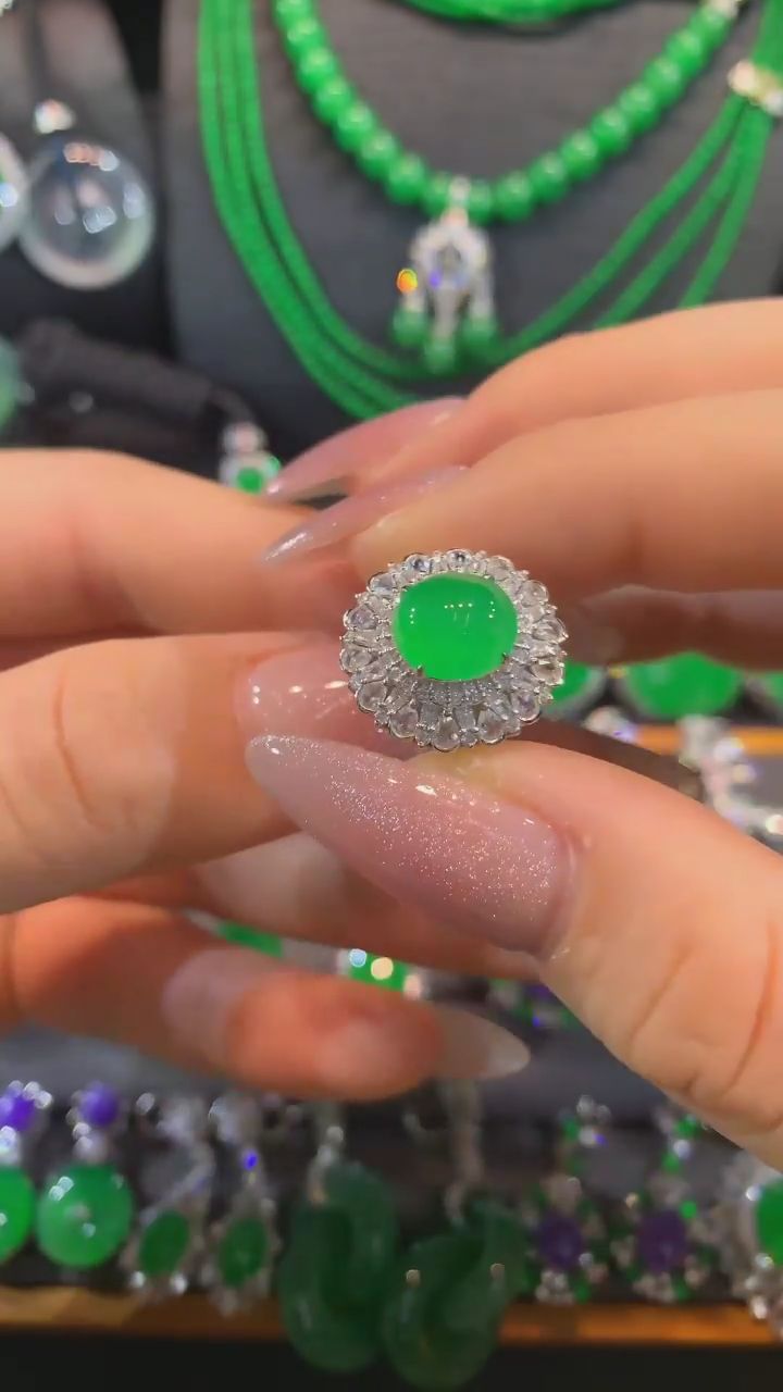 【闪购商品】翡翠戒指18K金镶嵌戒指