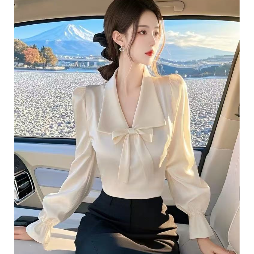 今年爆款高端精致白色缎面衬衫女款2025早春新款收腰内搭叠穿衬衣