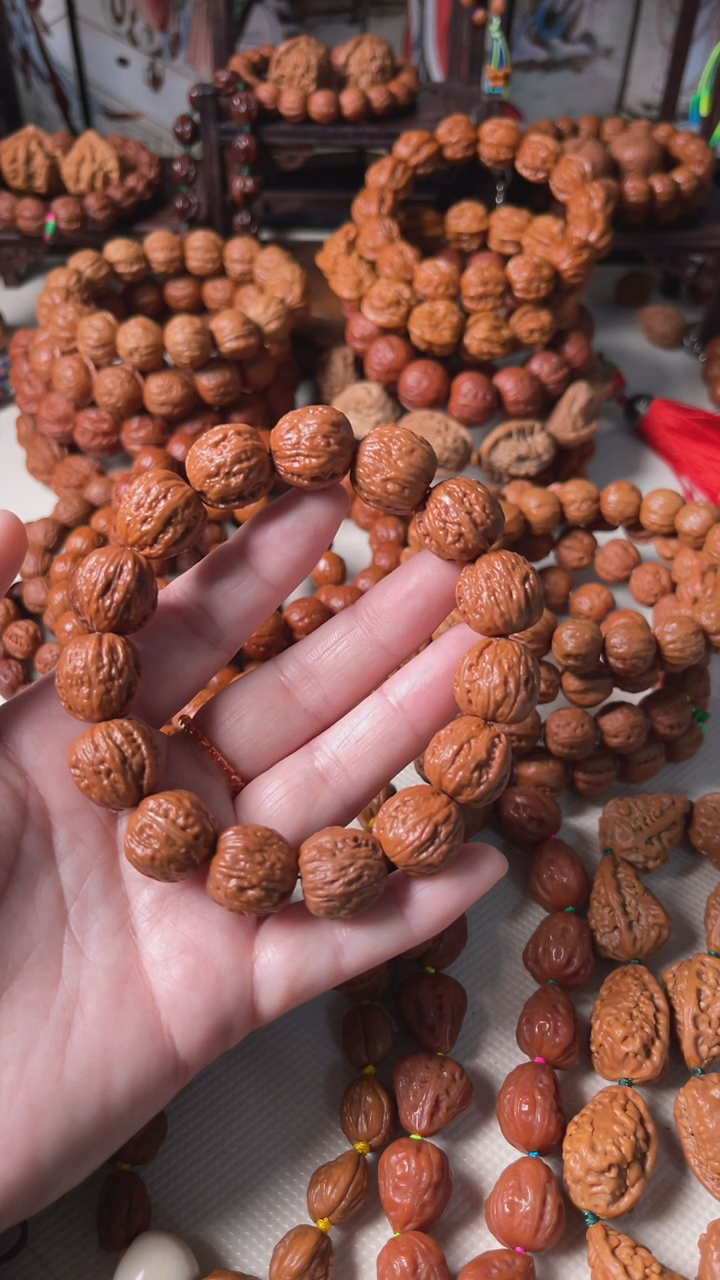 【闪购商品】文玩核桃手串小核桃