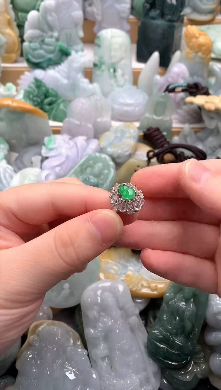 吊坠(不含链)未镶嵌翡翠1