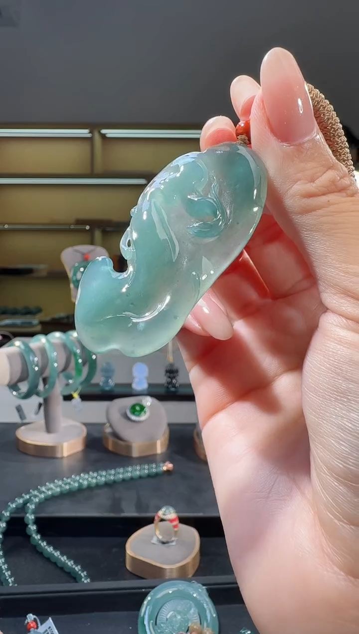 翡翠未镶嵌吊坠(不含链)凤凰