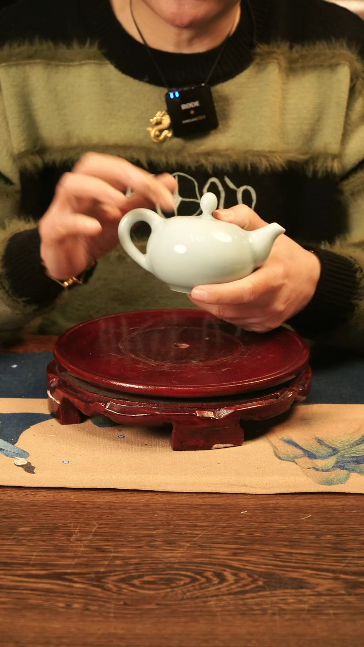 【闪购商品】纯手工 粉青 壶（小口