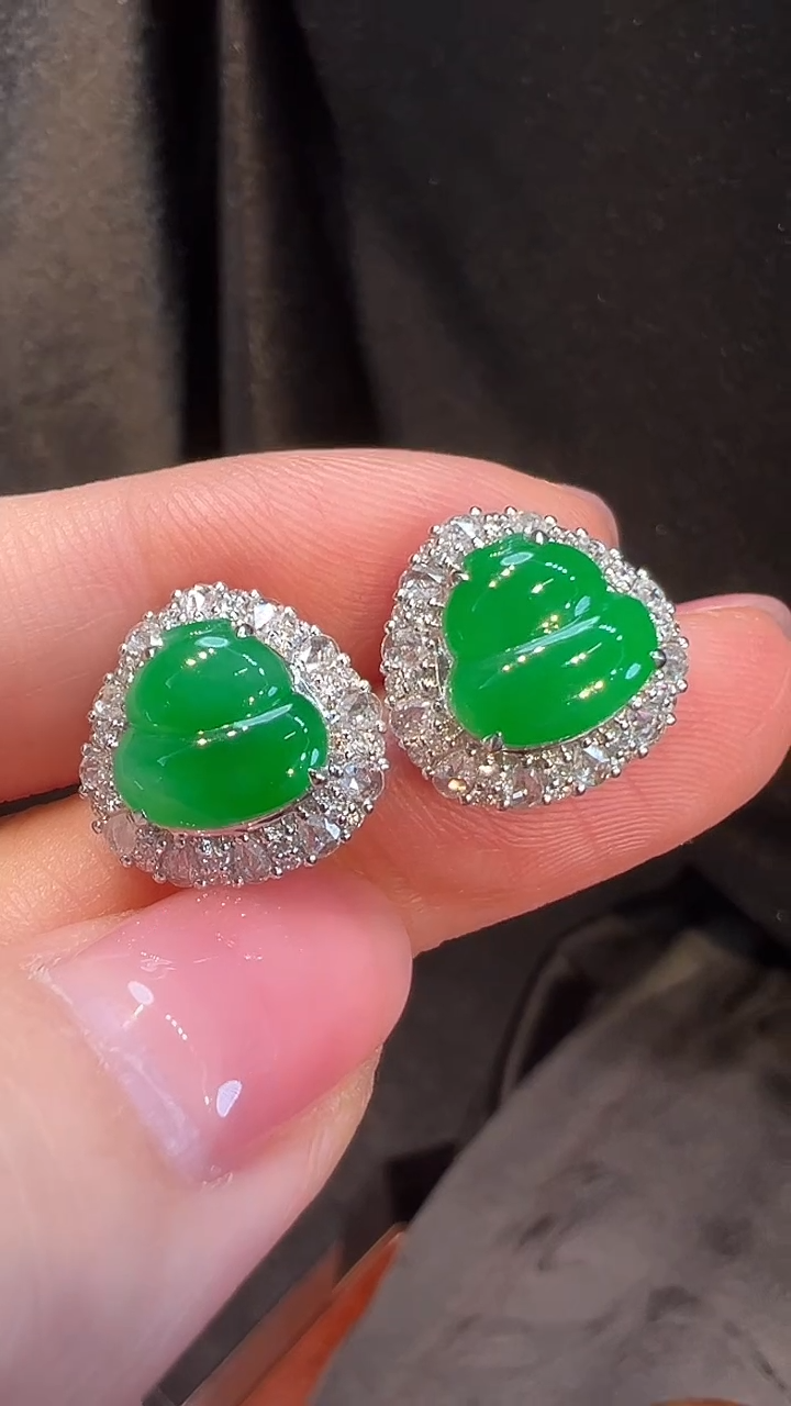 18K金镶嵌翡翠耳饰L6