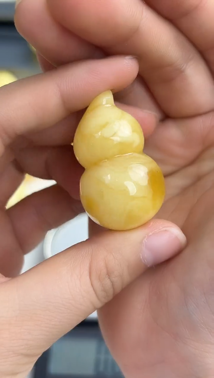 裸石琥珀未镶嵌琥珀蜜蜡吊坠