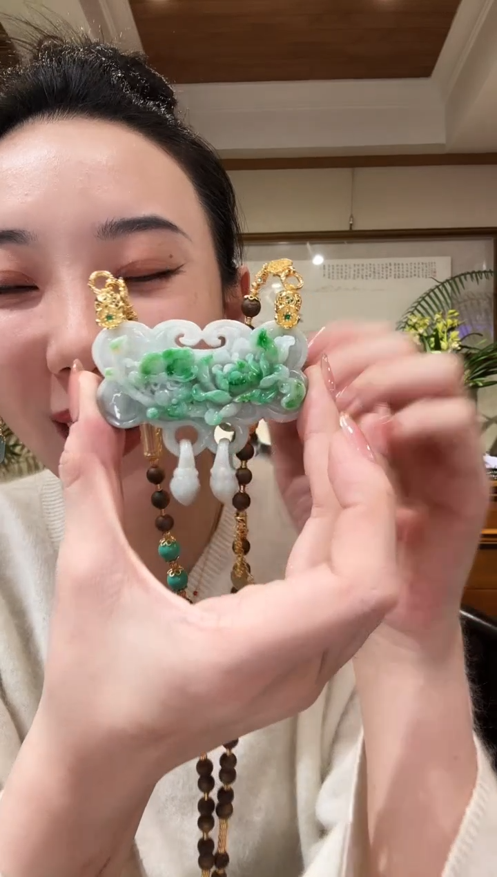 【闪购商品】翡翠颈饰未镶嵌国风