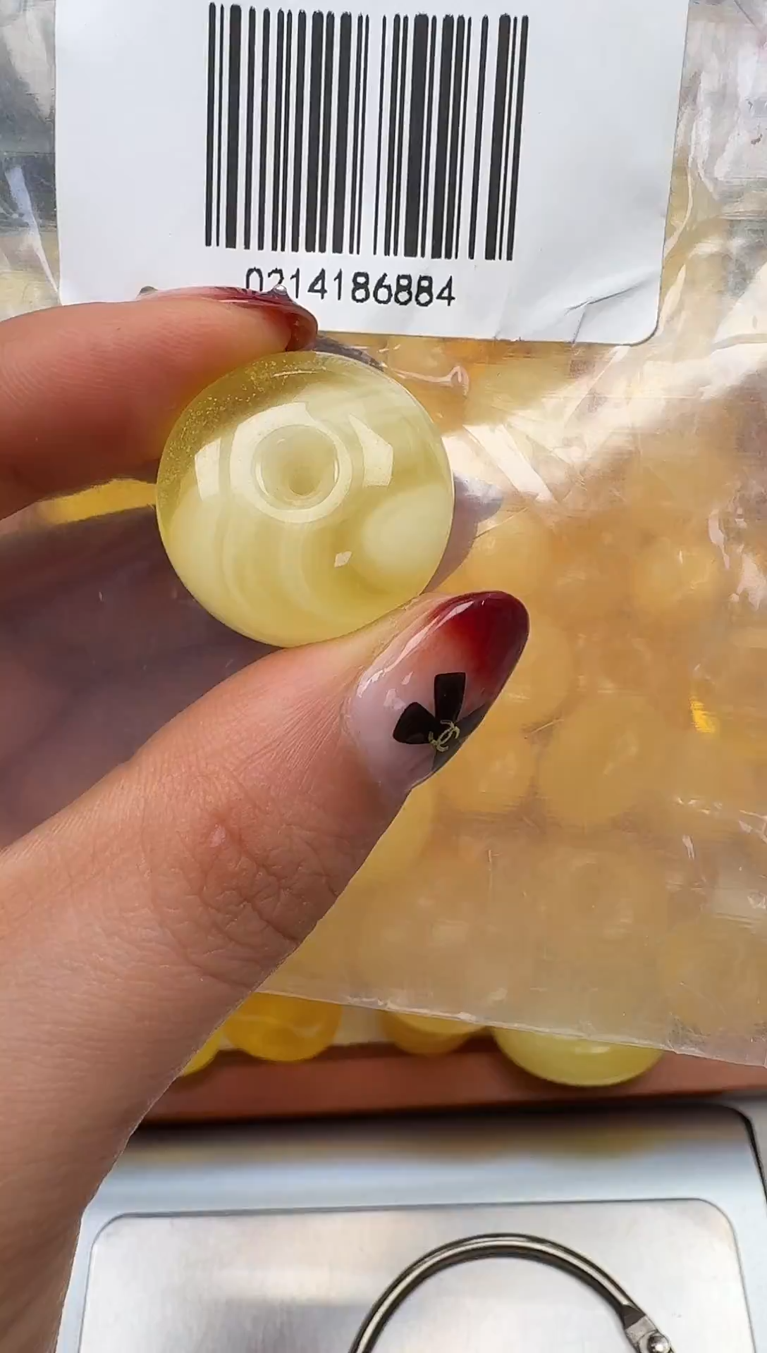 裸石琥珀未镶嵌如图