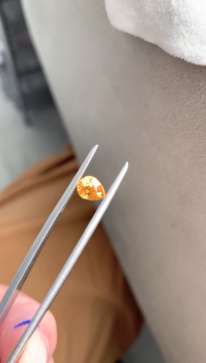 【闪购商品】石榴石（芬达石）裸石未镶嵌1.3ct