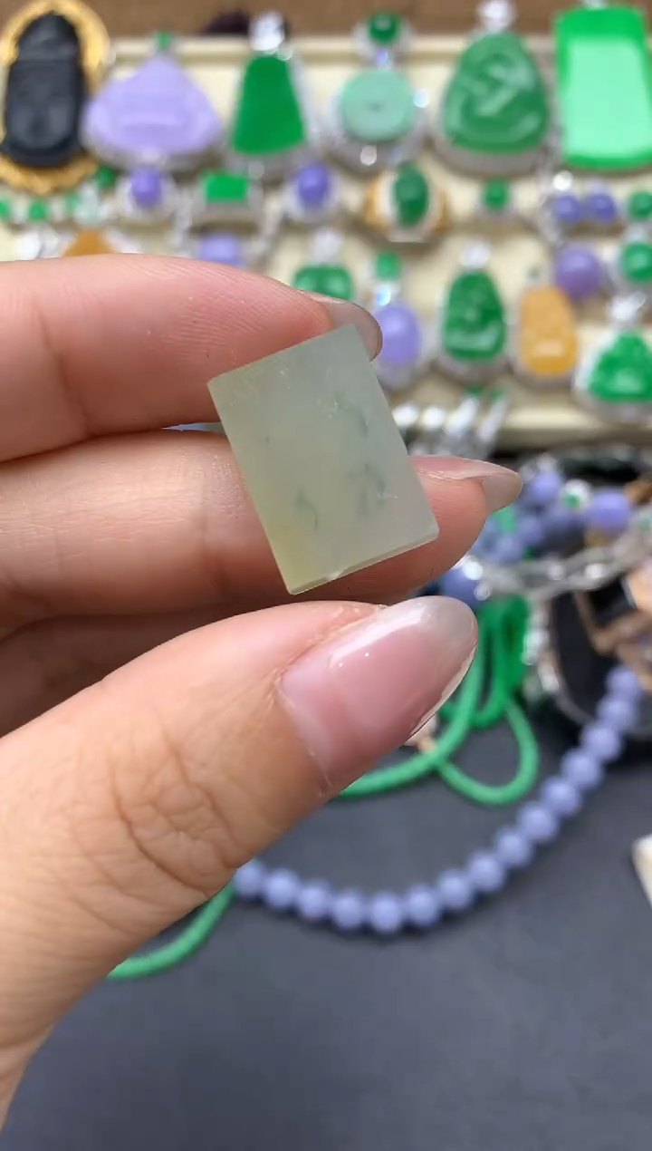 【闪购商品】翡翠颈饰未镶嵌60-中国好珍宝