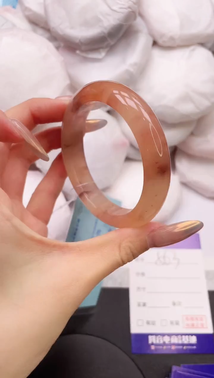 【闪购商品】石英质玉手镯未镶嵌1K563-56