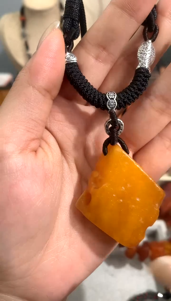 【闪购商品】蜜蜡裸石未镶嵌似玉