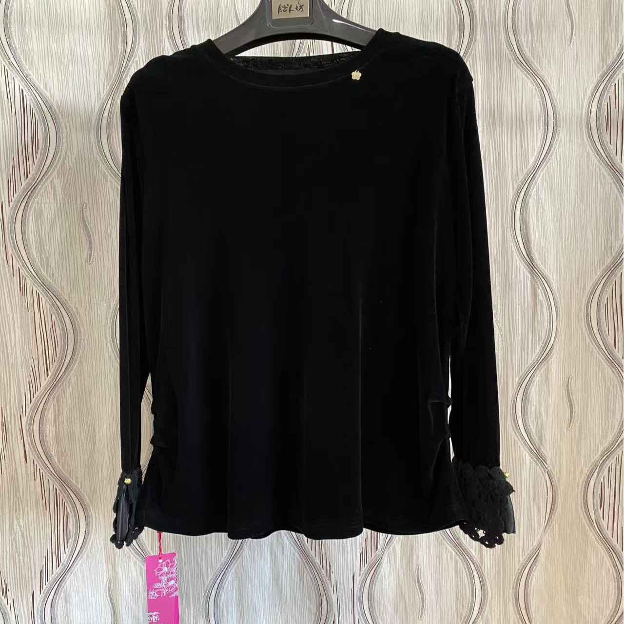 (N)胖人坊大码女装丝绒圆领小衫4521 衣长71 124