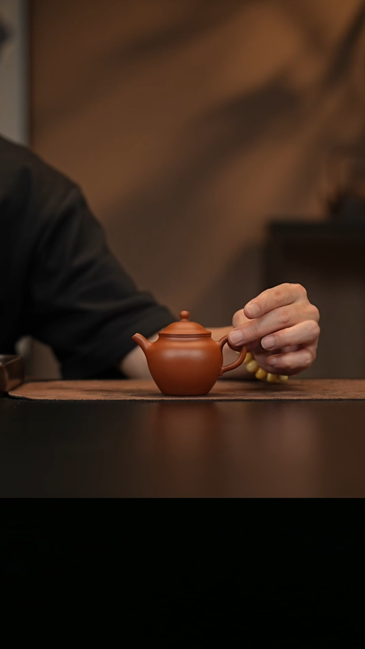 允禾斋 紫砂壶  秋水 朱泥