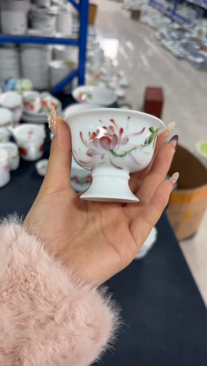 瓷片景德镇高温陶瓷食品级手绘釉中彩-高脚杯