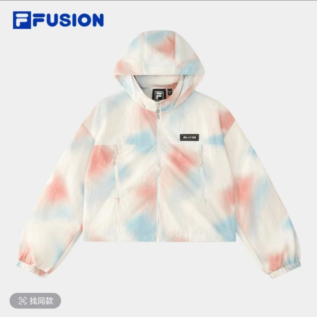 FILA斐乐宽松短款亲肤棉感外套春秋运动连帽上衣T11W434701F