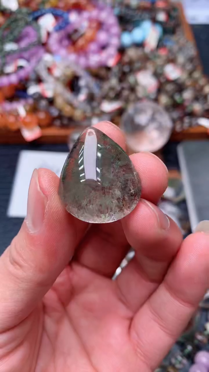 【闪购商品】水晶吊坠(赠链)未镶嵌24