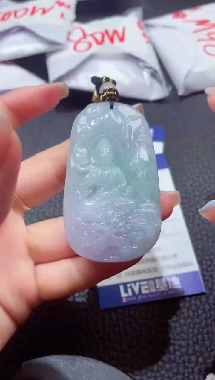 颈饰未镶嵌翡翠9848