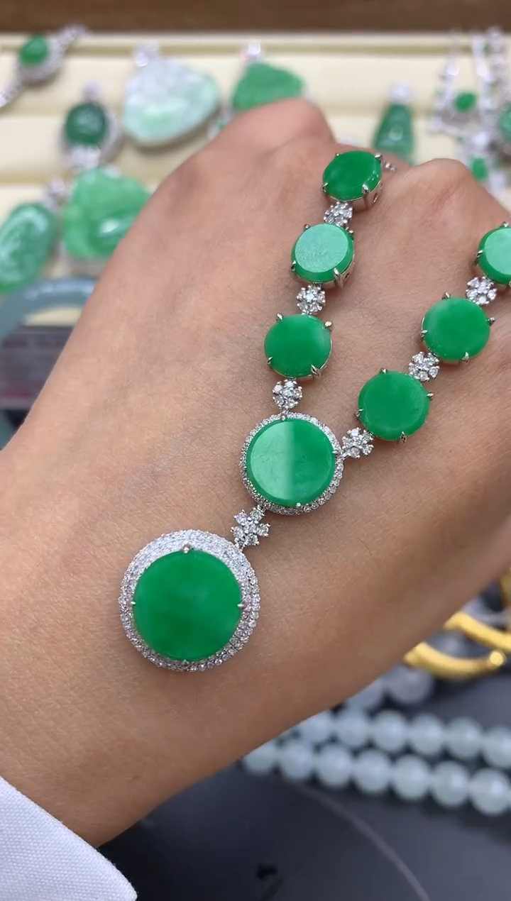 【闪购商品】翡翠颈饰18K金镶嵌492-中国好珍宝