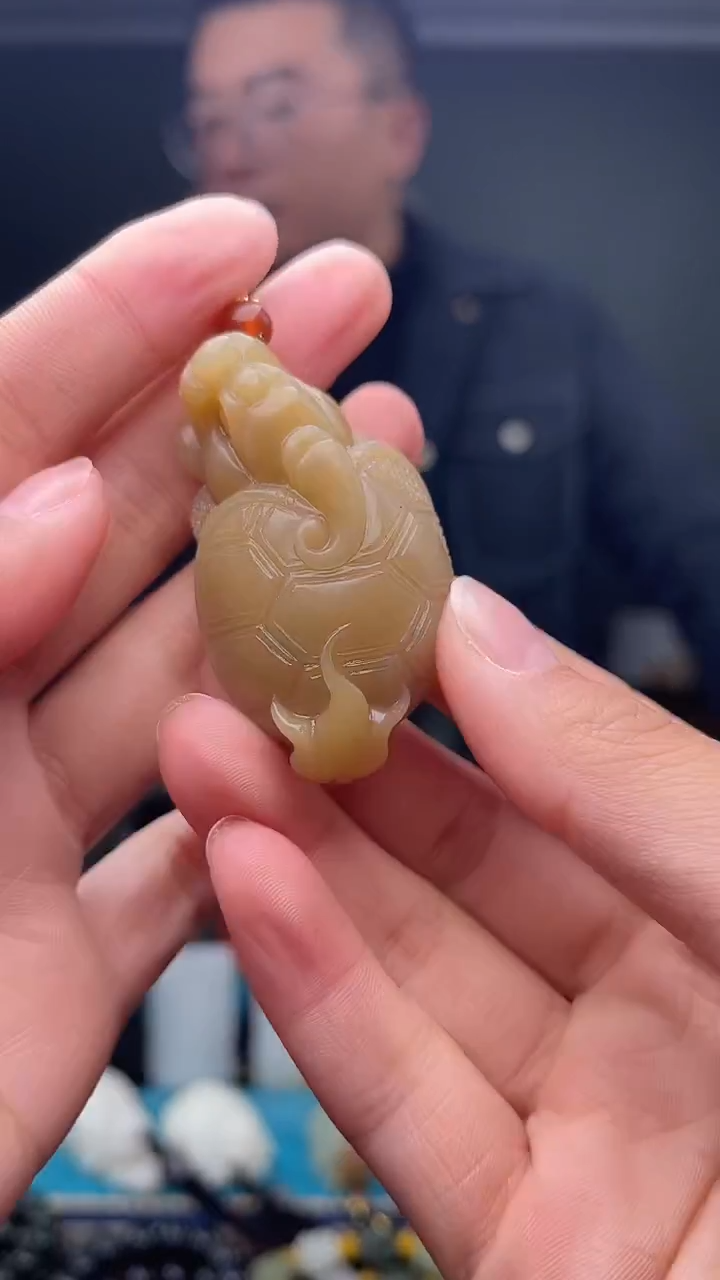 未镶嵌和田玉挂件1