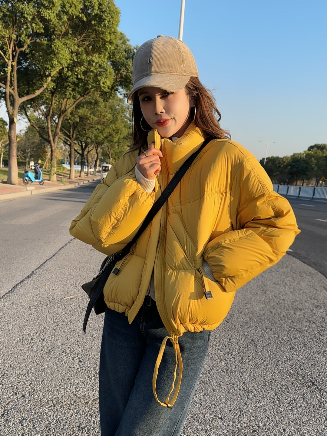 恰逢景梅子自留款羽绒服女新款外套韩系简约百搭短款保暖羽绒服