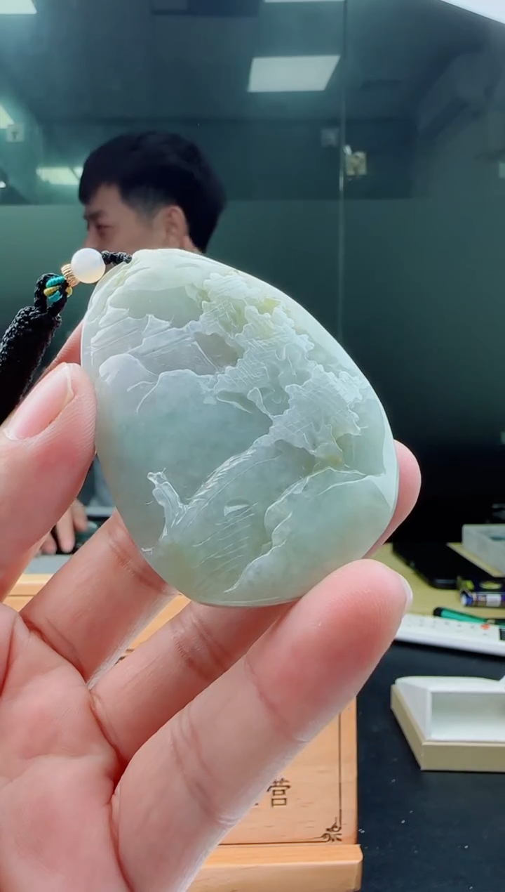 【闪购商品】翡翠颈饰未镶嵌111111111