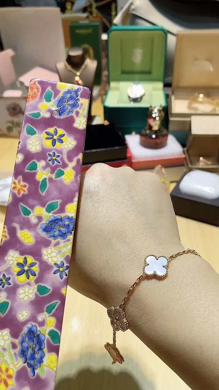 【闪购商品】瓷片锅碗瓢盆一件不剩