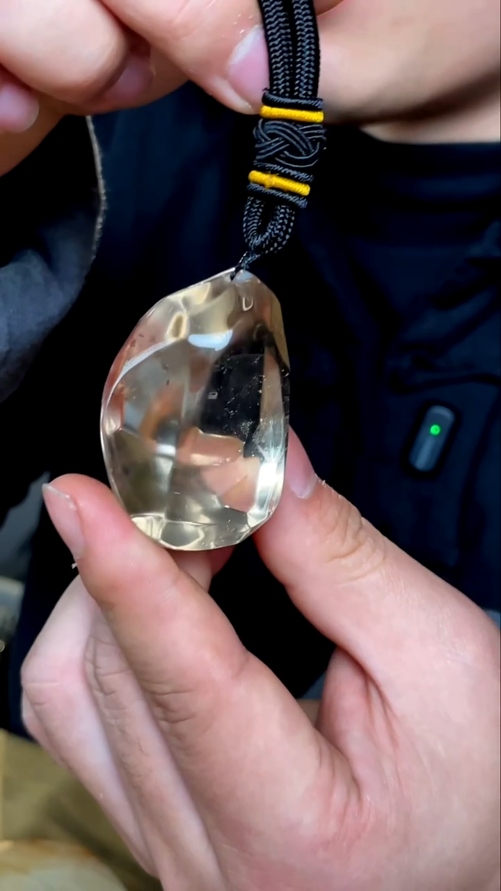 水晶摆件未镶嵌130