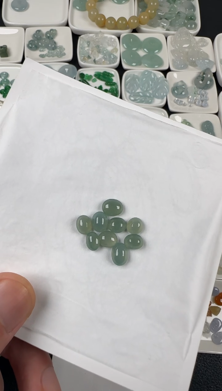 未镶嵌定制翡翠 天然A货翡翠+蛋面022