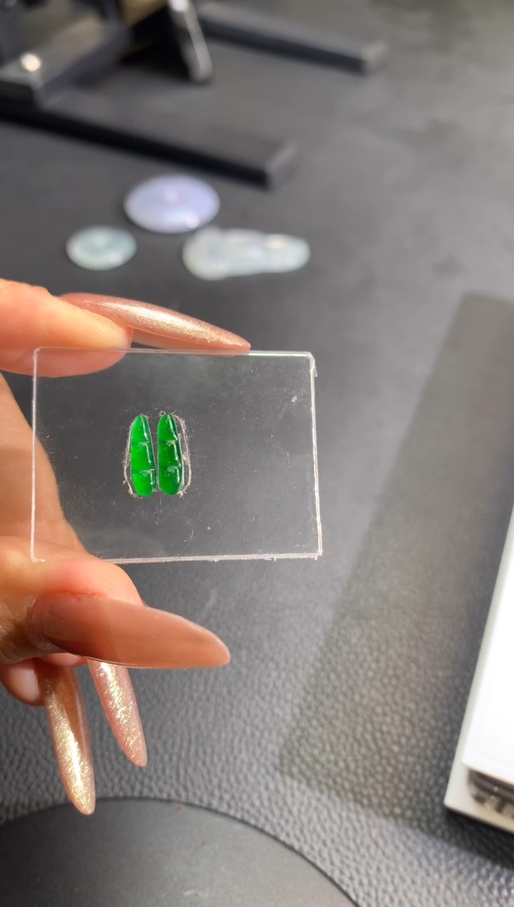 【闪购商品】定制翡翠未镶嵌翡翠