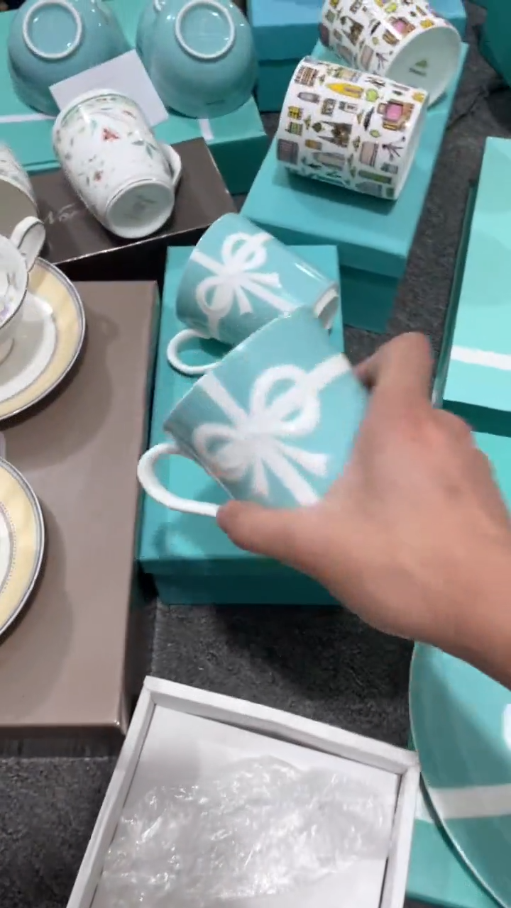 瓷片大牌瓷器大放漏！！！！