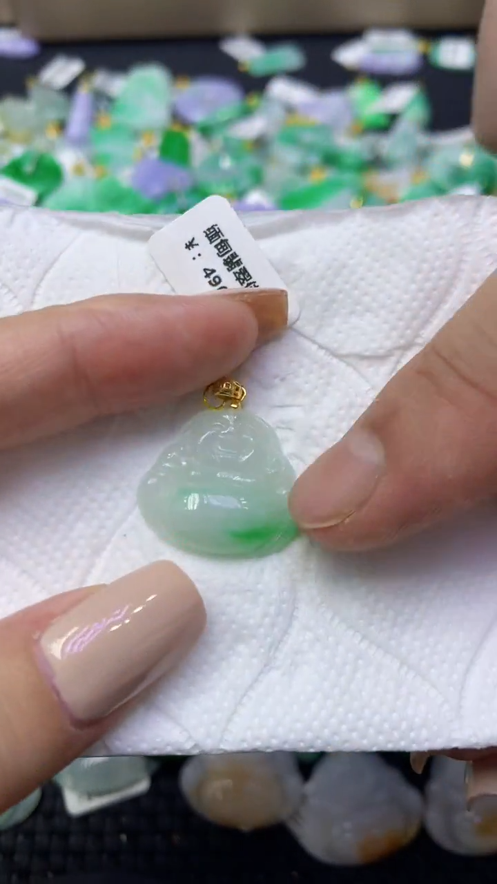 颈饰未镶嵌翡翠天然缅甸翡翠A货