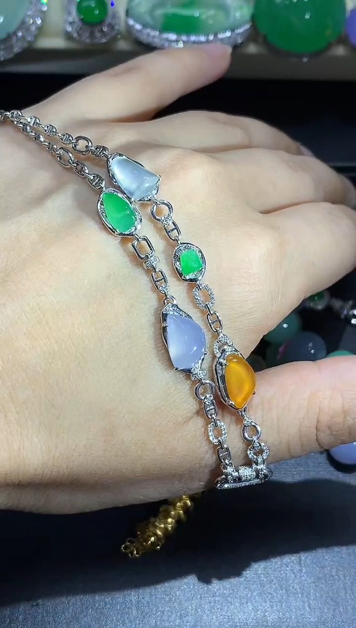 颈饰18K金镶嵌翡翠664-中国好珍宝