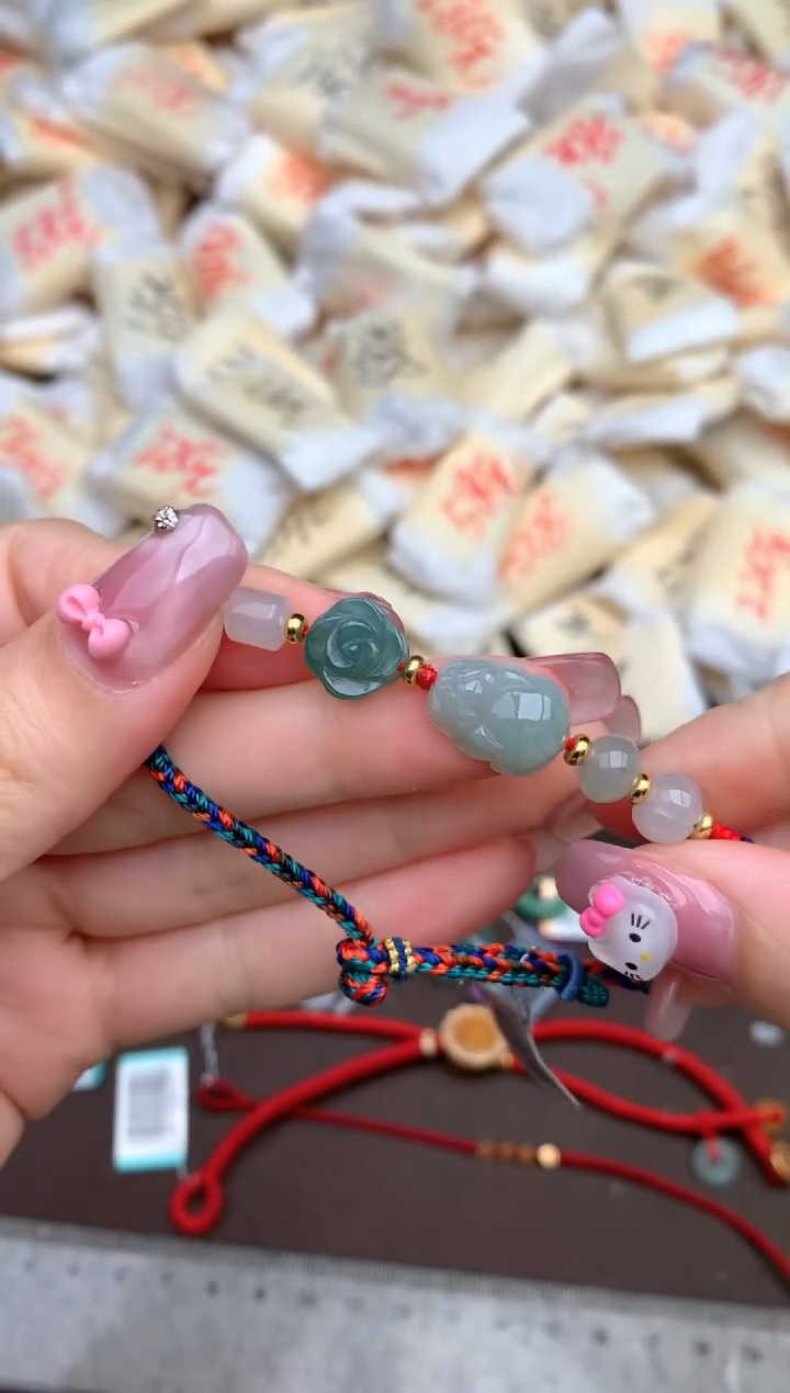 【闪购商品】翡翠手绳未镶嵌—