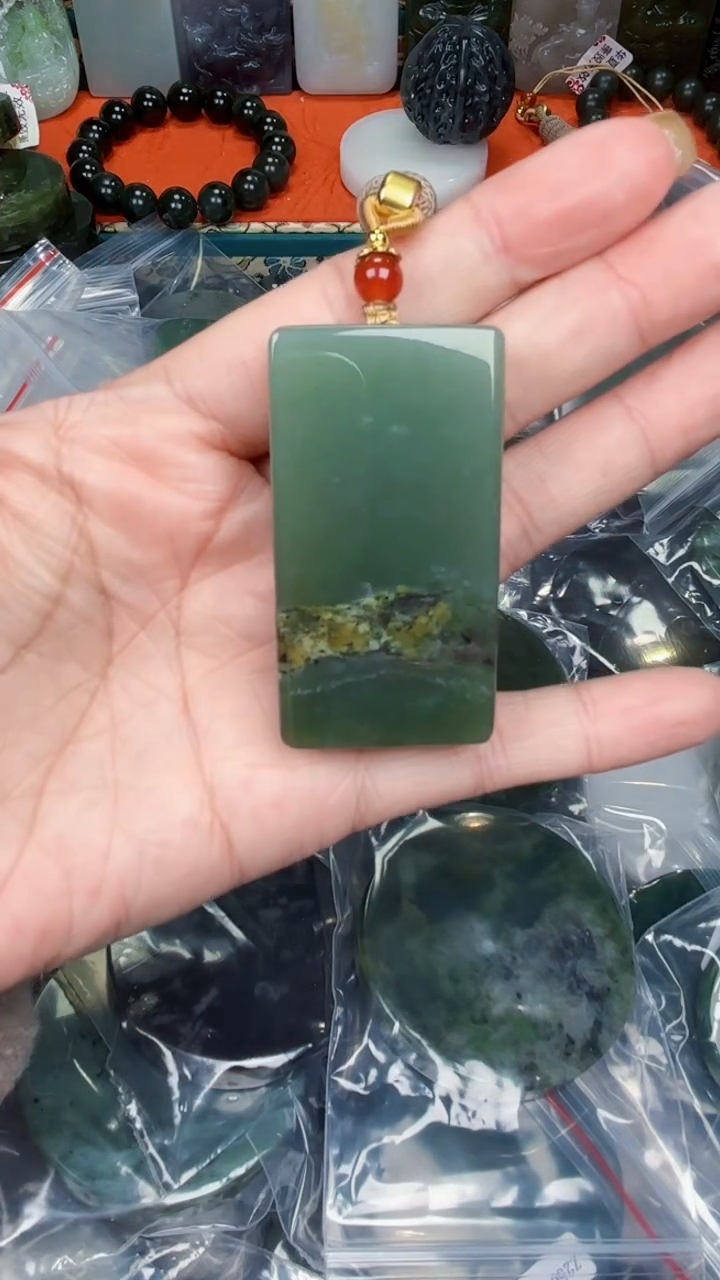 颈饰未镶嵌和田玉和田玉