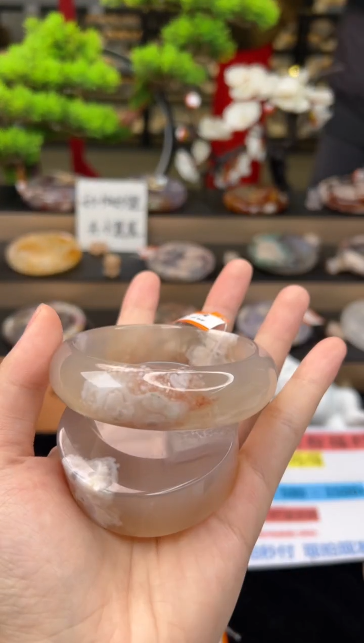 【闪购商品】石英质玉手镯未镶嵌56圈口（赠送镯心）23109