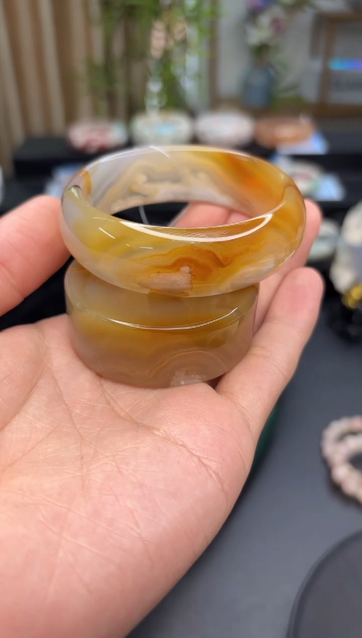 【闪购商品】石英质玉手镯未镶嵌C429(57圈赠送镯心)