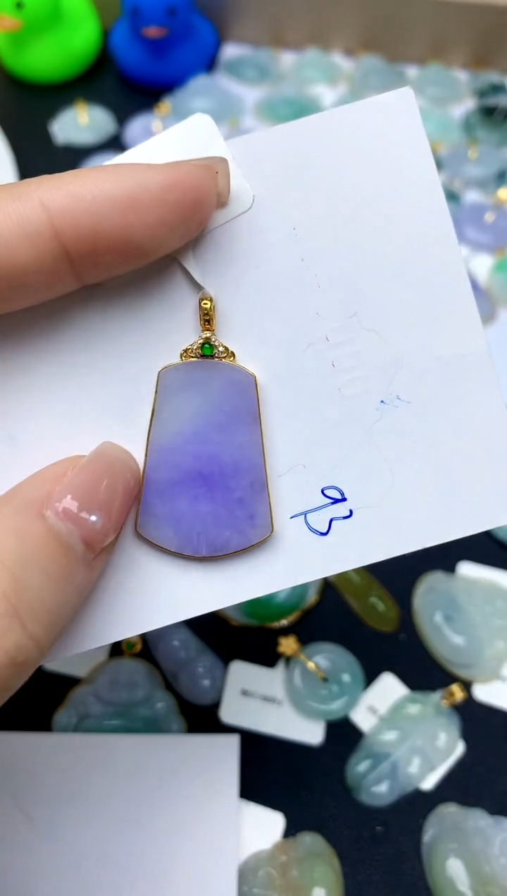 【闪购商品】翡翠颈饰18K金镶嵌天然A货翡翠