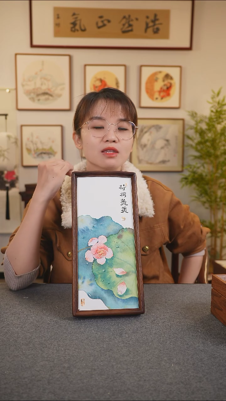 横款鹿鸣现代美术馆-岳倚竹老师作品