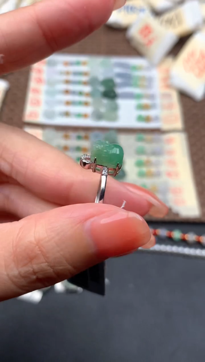 银S925镶嵌挂件翡翠1