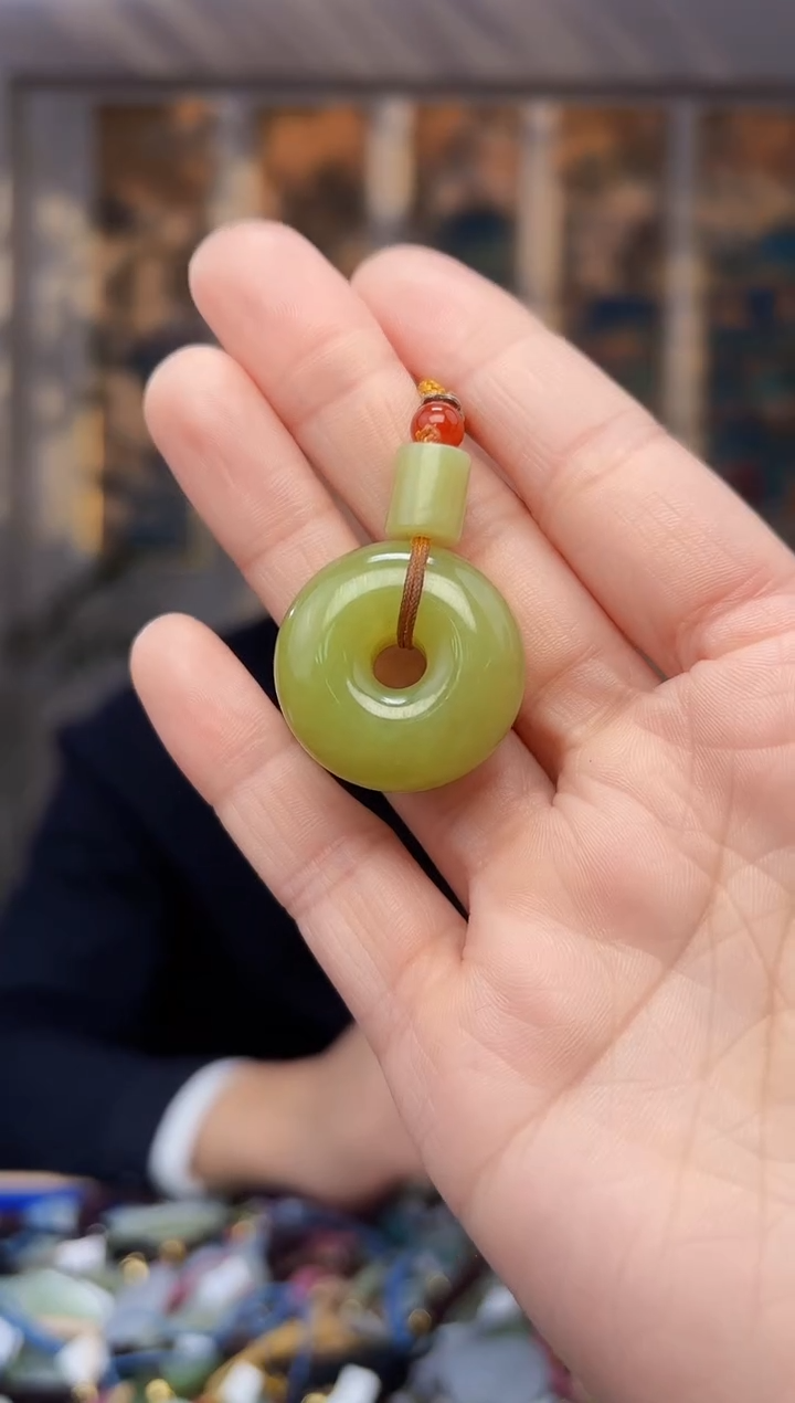 【闪购商品】和田玉挂件未镶嵌拍一发一