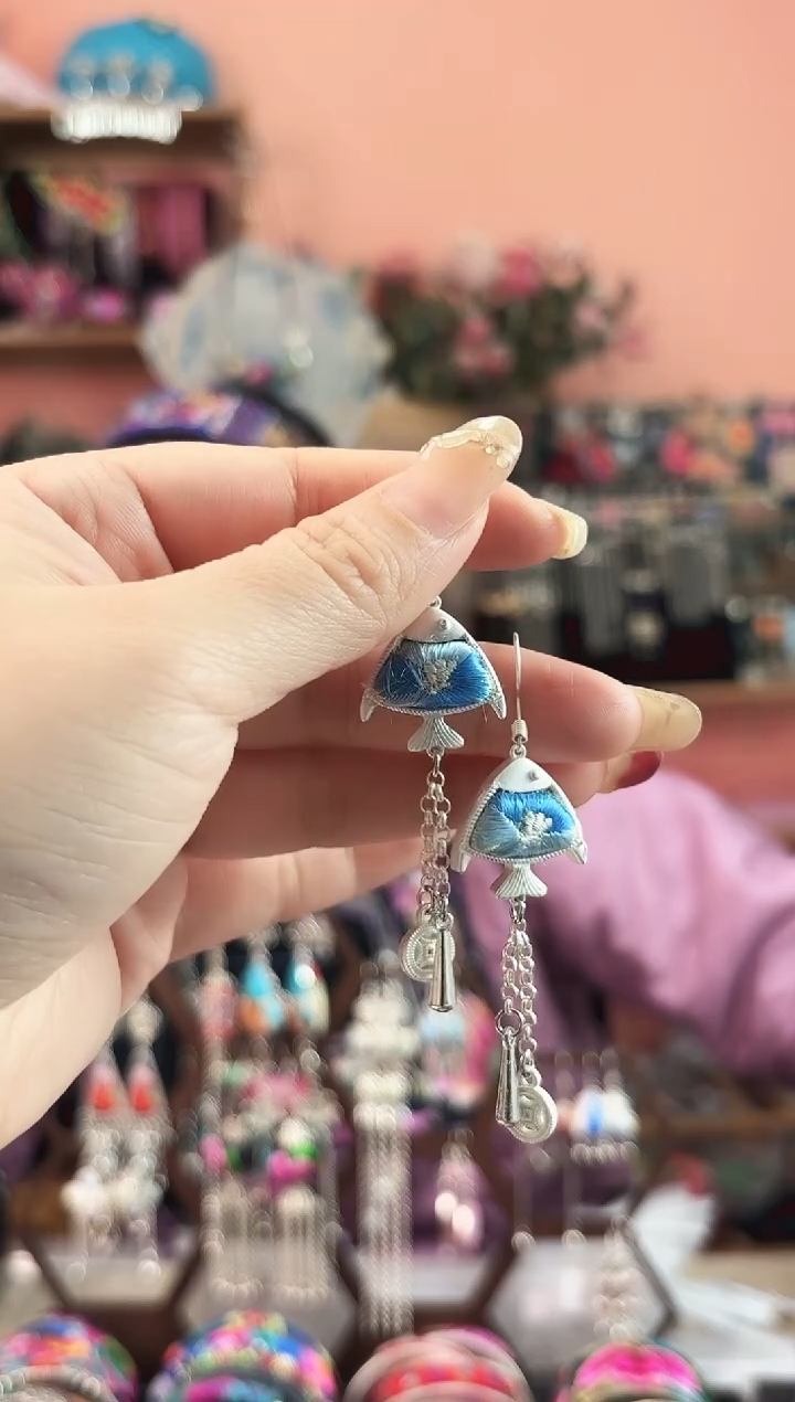 艺枝独绣手工饰品119