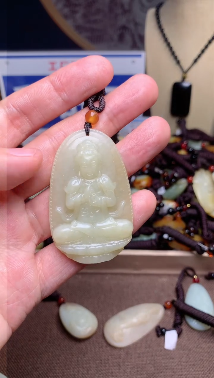 【闪购商品】和田玉颈饰未镶嵌1