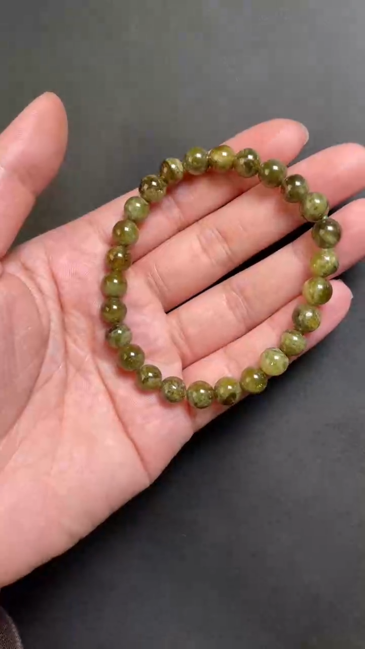 【闪购商品】石榴石配饰未镶嵌141--