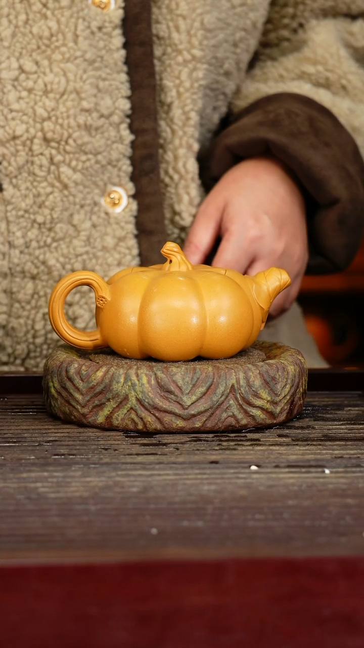 宜兴原矿紫砂壶茶壶宜兴原矿紫砂壶茶壶220C