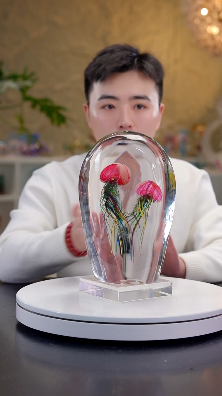 手工艺品琉璃金红色双头水母摆件