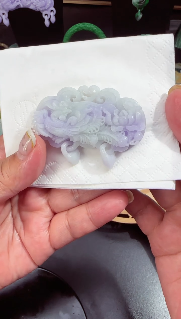 定制翡翠未镶嵌拍照