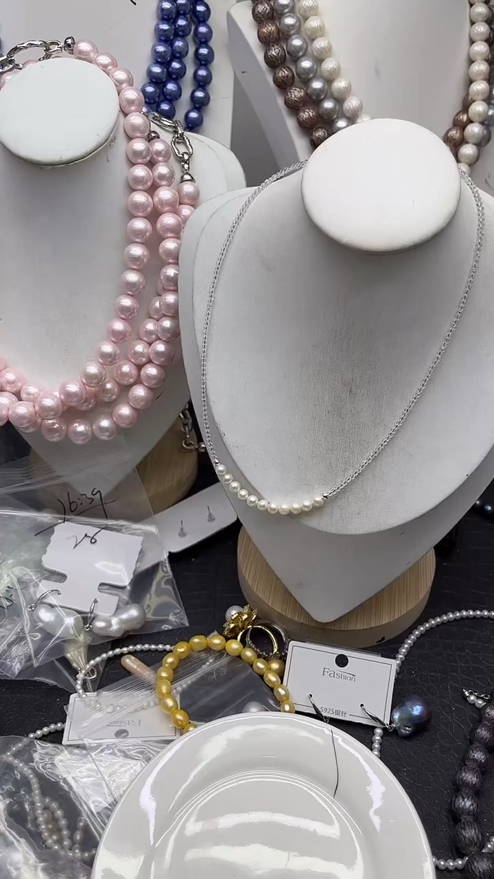 淡水珍珠未镶嵌颈饰1